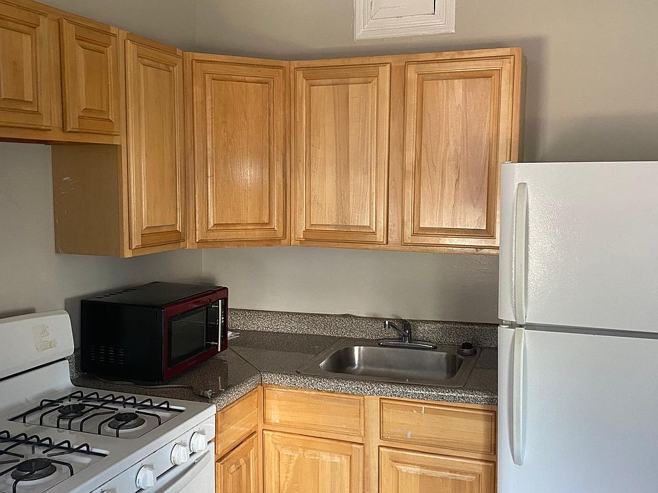 1st image of 3426 N 21st St #1