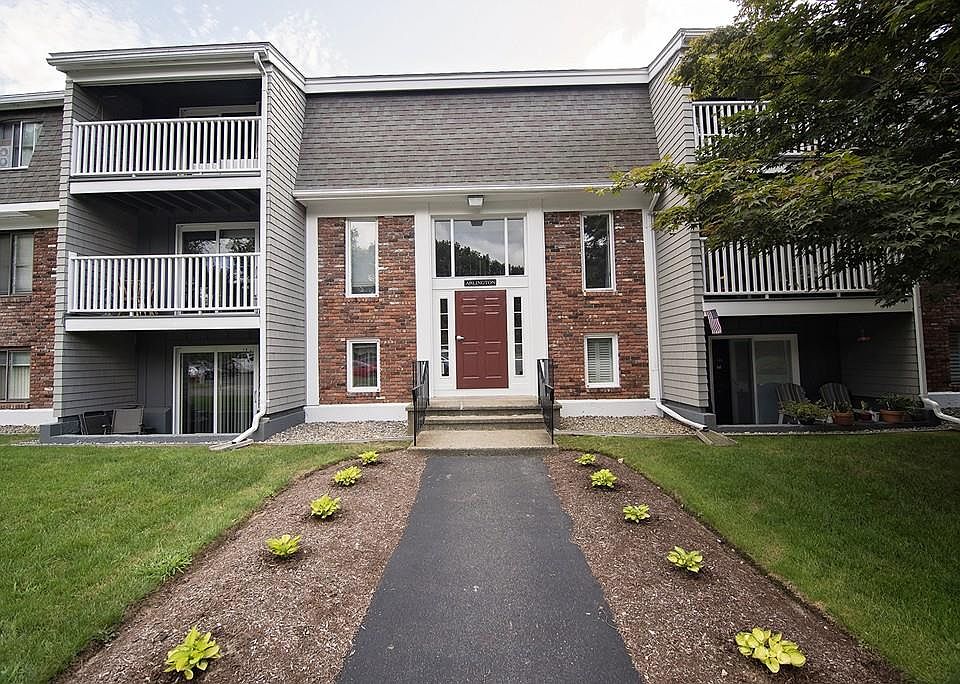 1st image of 220 Bedford St APT 8