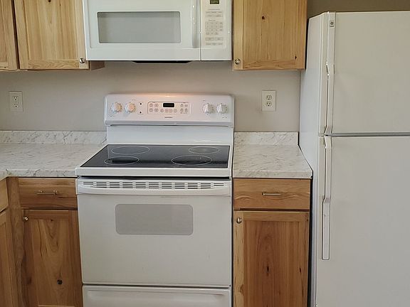4th image of 4345-4347 E Santa Anna Dr