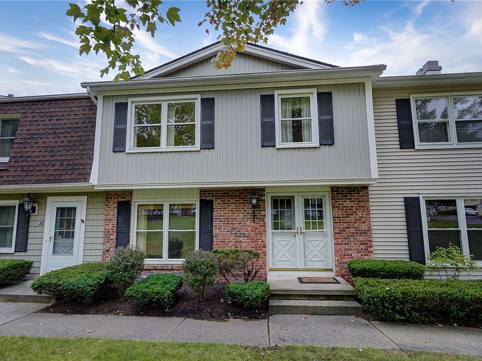 1st image of 28 New Wickham Dr