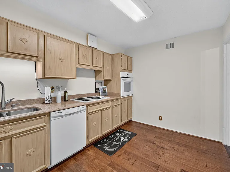 5901 Mount Eagle Dr #301 — Photo 12