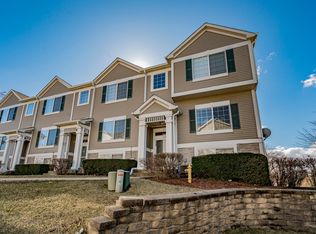 115 Enclave Cir UNIT E, Bolingbrook, IL 60440