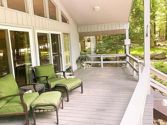 3rd image of 2309 Burntwood Dr