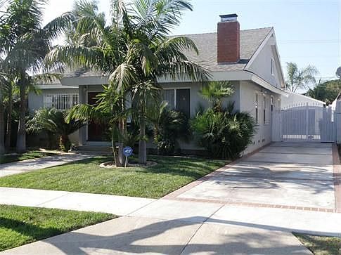 1st image of 3653 W 118th St