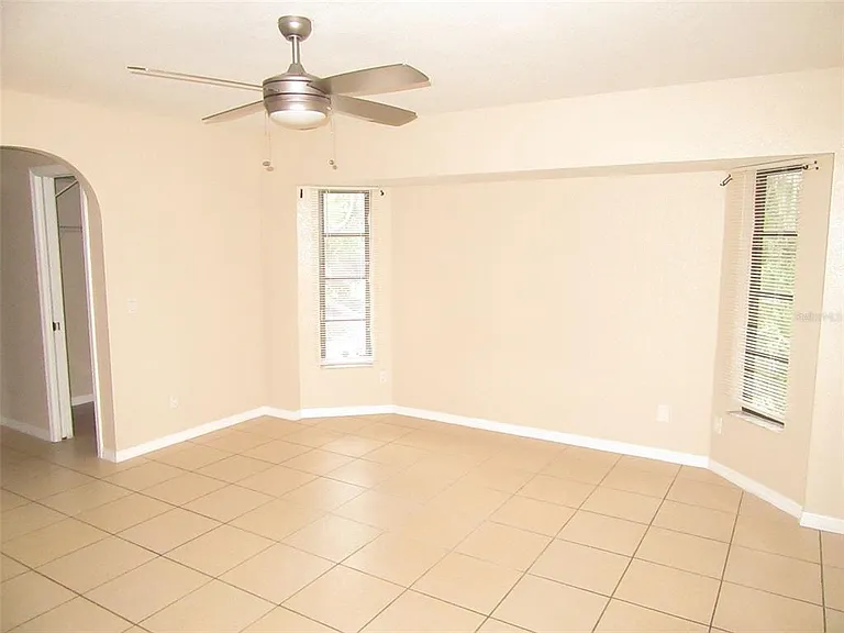 22182 Peachland Blvd — Photo 9
