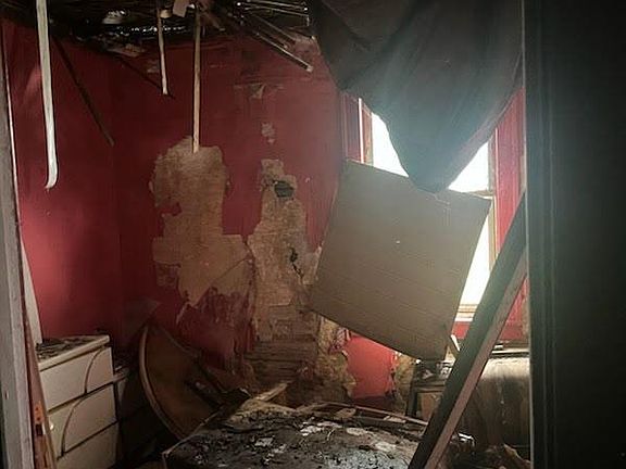 3rd image of 17508 Arlington St