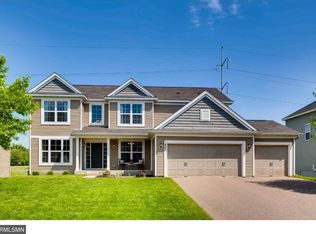 425 122nd Ave NE, Blaine, MN 55434
