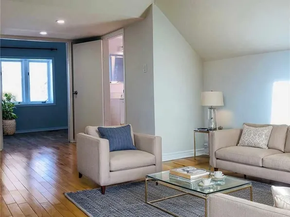 27 Rivercourt Blvd, Toronto, ON M4J 3A3