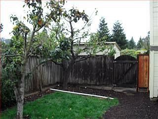 5th image of 2949 Willowbrook Ln