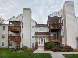1448 Cedarwood Dr APT A3, Westlake, OH