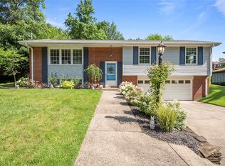 120 Thornberry Dr, Pittsburgh, PA