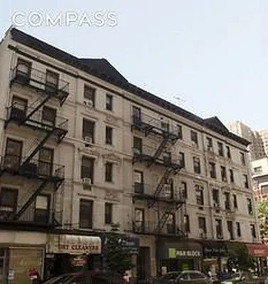 Rented by Compass | media 21