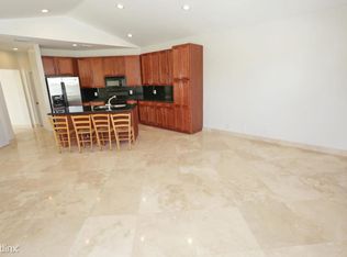 36 Valencia Dr, Boynton Beach, FL 33436