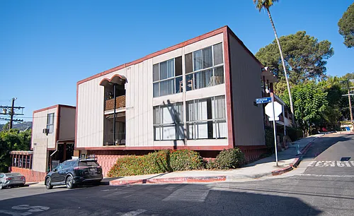 Vine Street Apartments Photo 1
