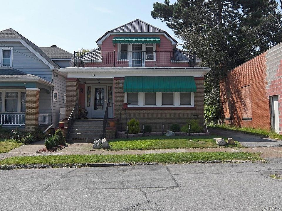 1st image of 13 Franklin St