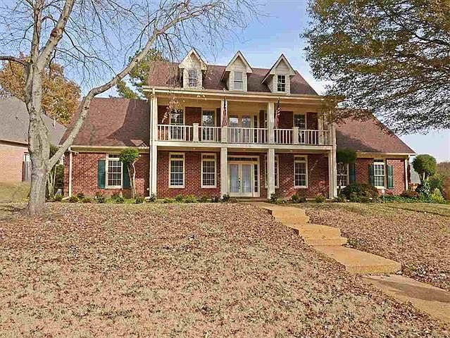 1st image of 2714 Sweet Oaks Cir