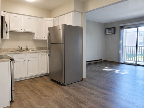 5th image of 11849 S Karlov Ave #2B