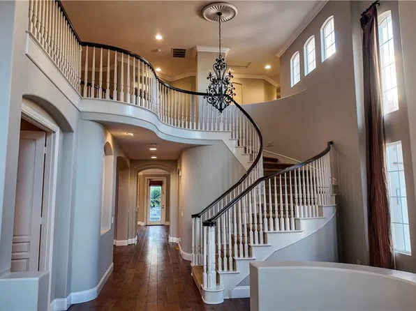 1 Shadow Gln, Irvine, CA 92620