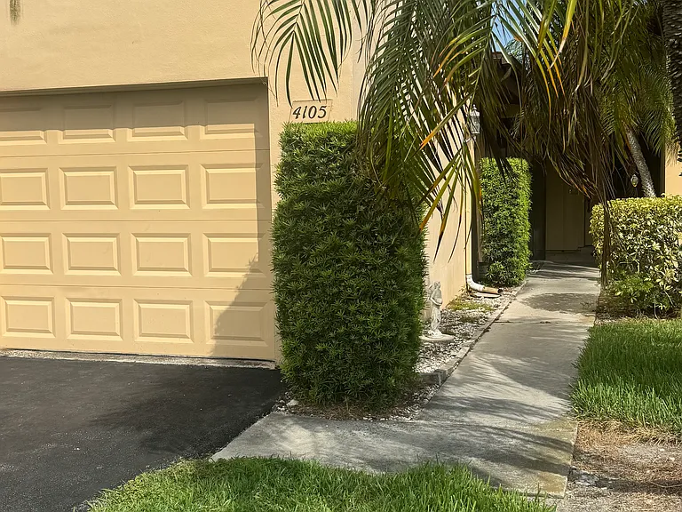4105 Lakewood Blvd — Photo 2