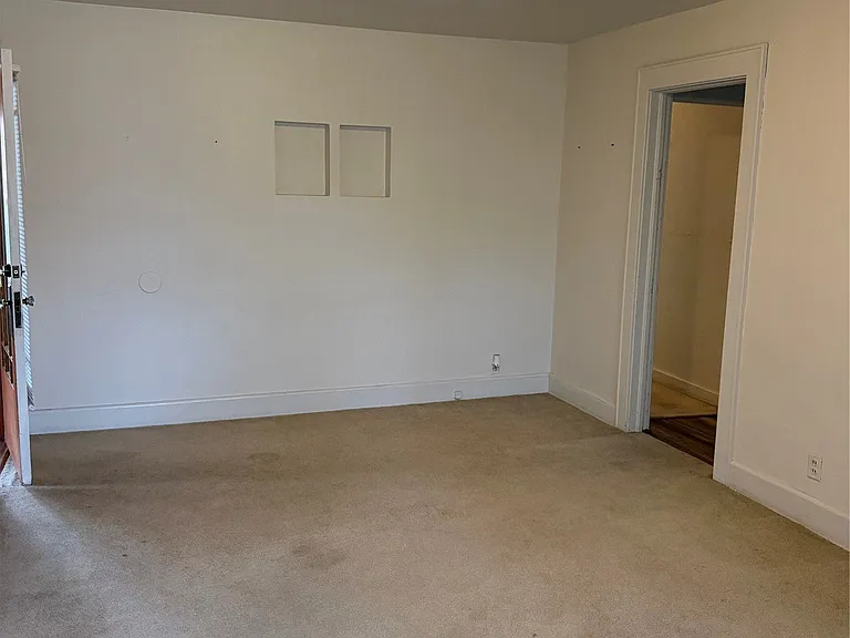 4 Edward St #1 — Photo 8
