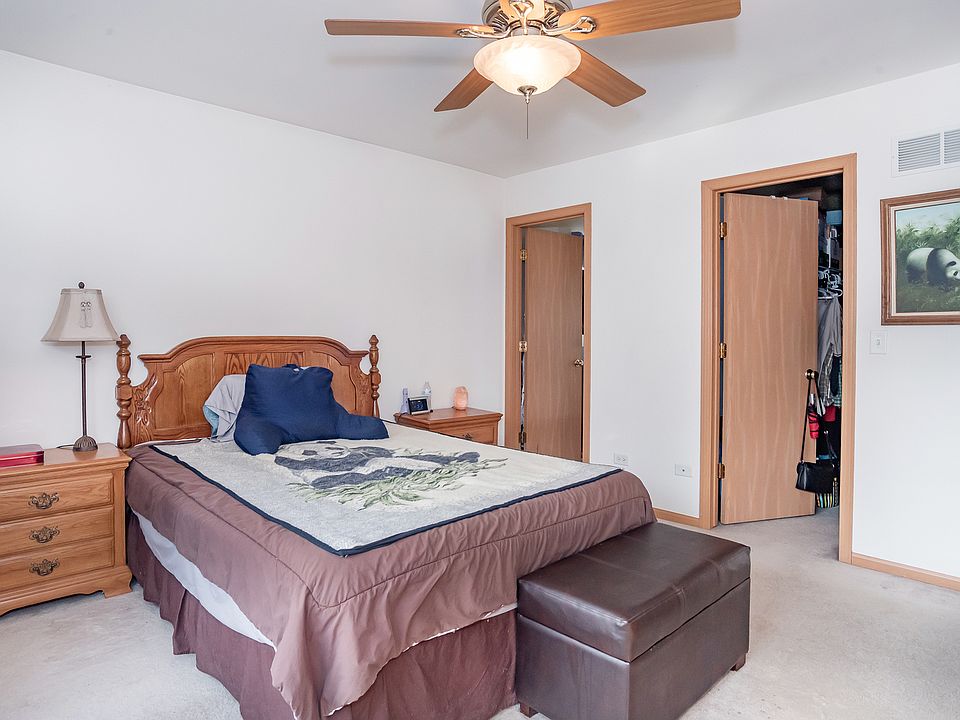 2nd image of 387 Daffodil Dr