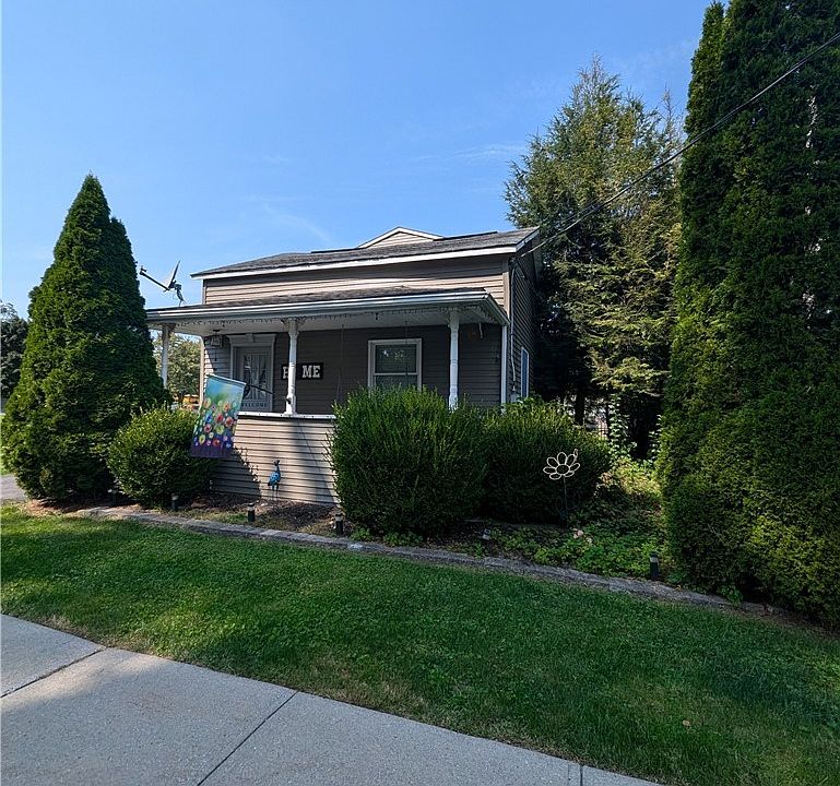 1st image of 35 E Oneida St
