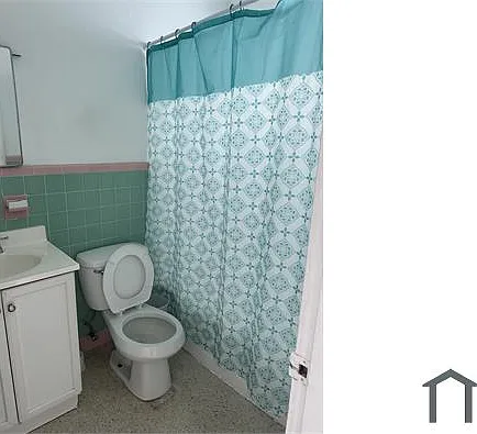 166 W 9th St #4 — Photo 6