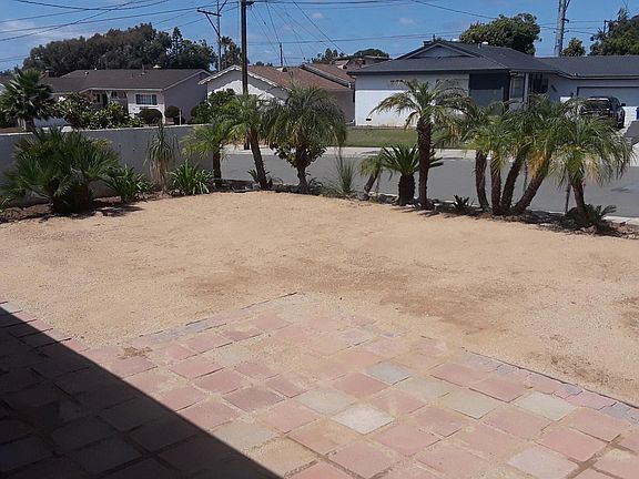 3rd image of 2670 Elyssee St
