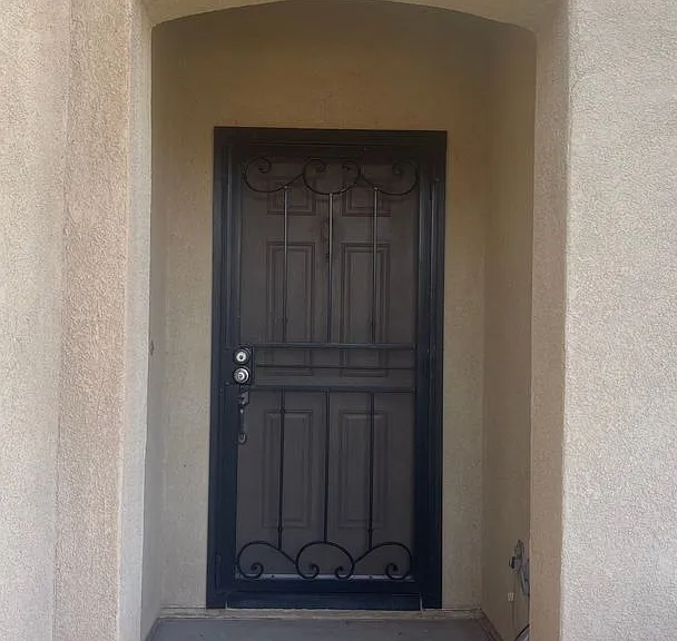 70 W Maple Ave — Photo 2