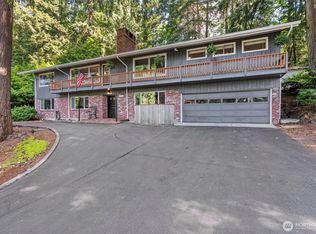 2342 E Lynnwood Drive, Longview, WA 98632