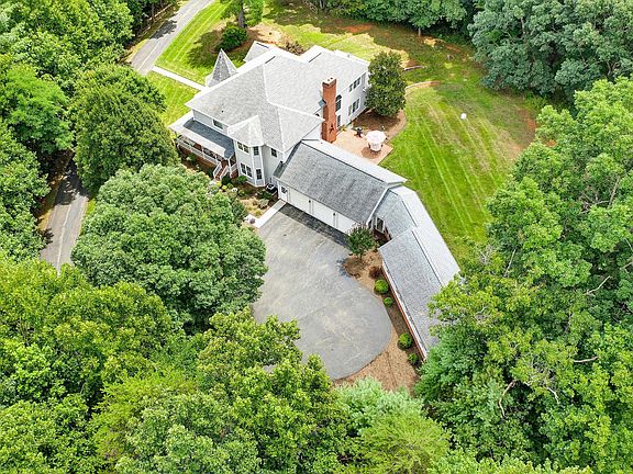 5th image of 5689 Crystal Creek Dr