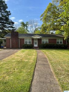 3907 Ellen Dr NW, Huntsville, AL, 35810