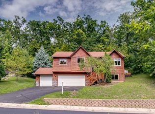 15483 Fish Point Rd SE, Prior Lake, MN 55372