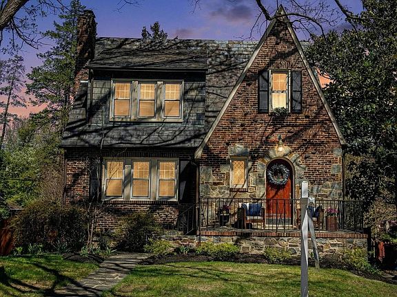 2nd image of 722 Anneslie Rd