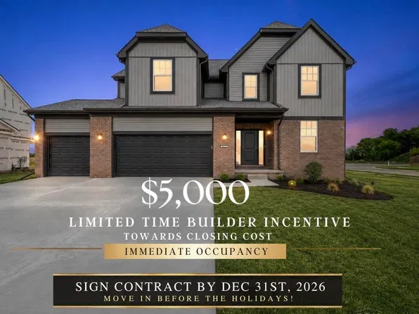 28325 Nadia Ln, Chesterfield, MI 48047