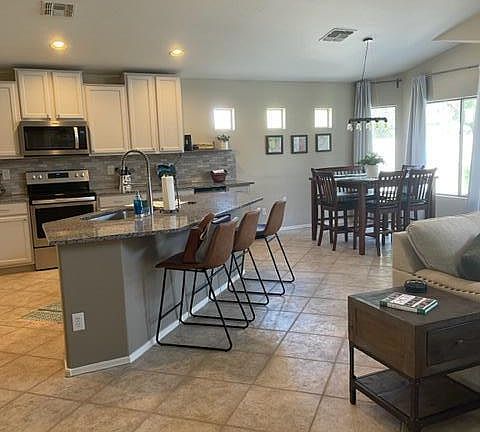 4th image of 12527 S 175TH Avenue