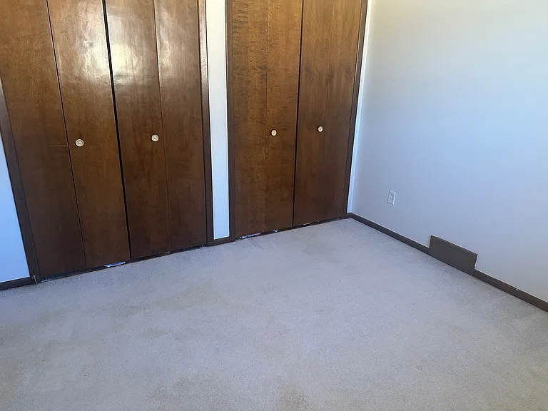 Trebec Ave — Photo 8