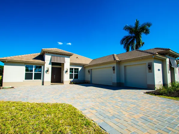 220 SW Dalton Circle, Port St Lucie, FL 34953