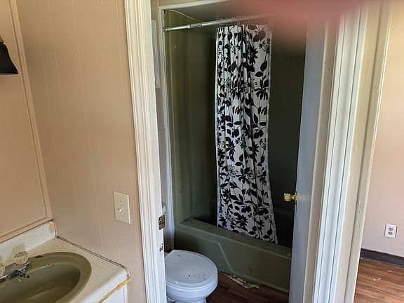 3rd image of 5020 Charter Oak Dr #13