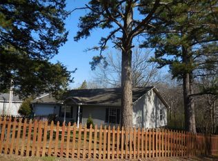 68 Standley Ave, West Fork, AR 72774