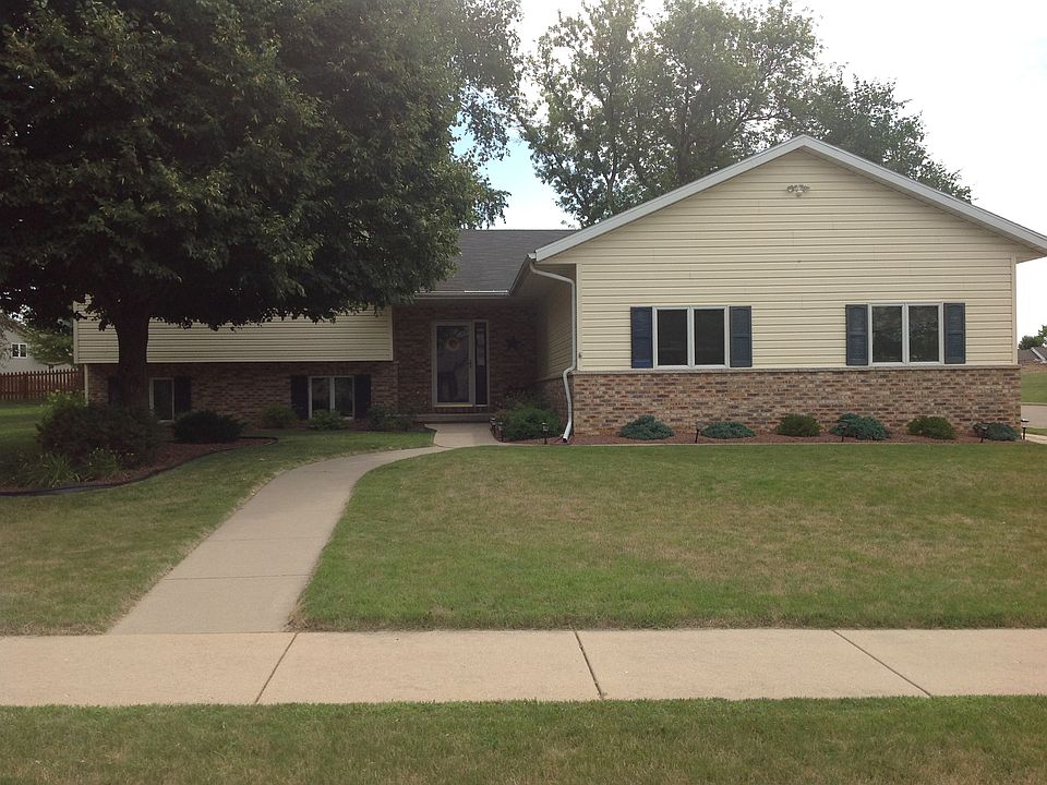 Open House 9-11. 1pm to 3 pm