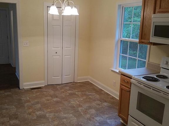 5th image of 5806 Canterbury Dr