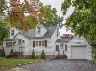 7 Lynn St, Lawrence, MA 01843