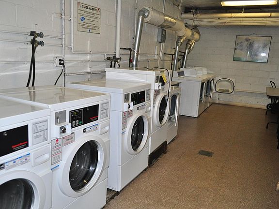 5th image of 49 Davis Ave #4-D