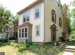 8509 Springfield Oaks Dr, Springfield, VA 22153