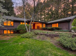 18 Larch Circle, Madison, WI 53705