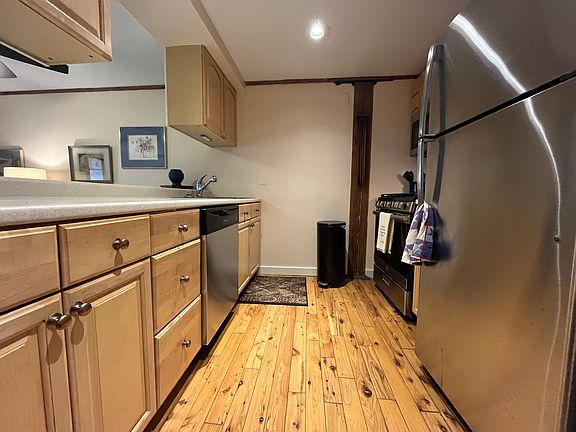 5th image of 40 Web Ave APT 112