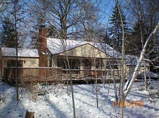 41 Waban Rd, Timberlake, OH 44095