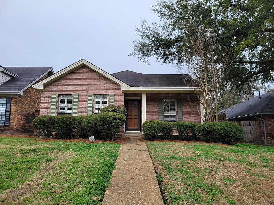 1st image of 1860 Gillespie Dr