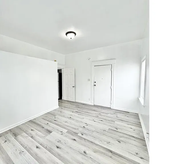 1861 S Orange Dr #1 — Photo 5
